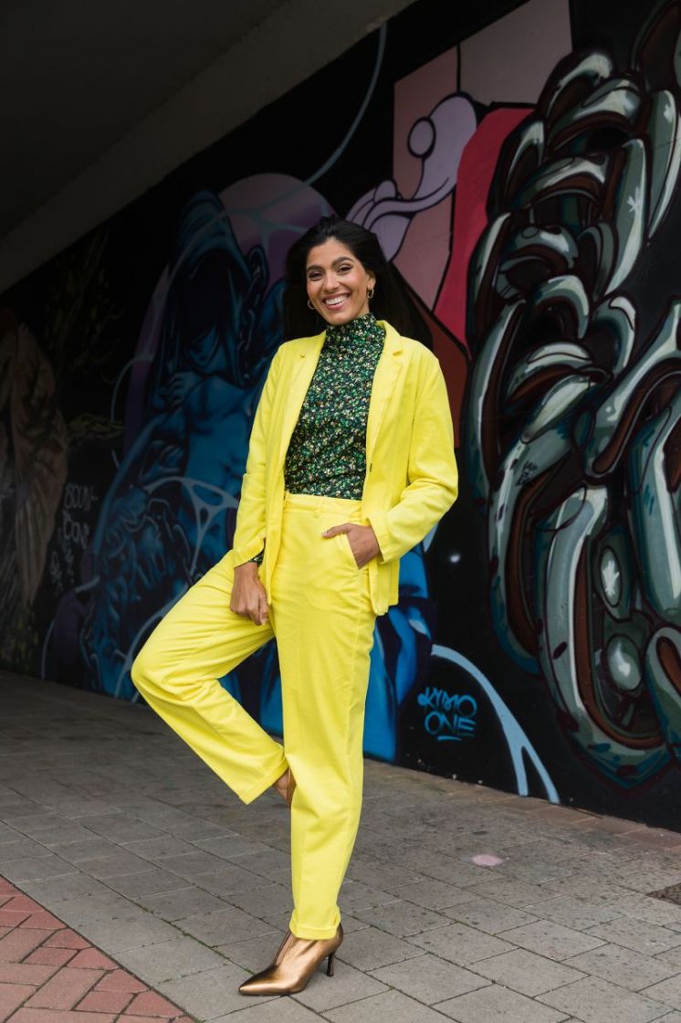 VELOURS YELLOW