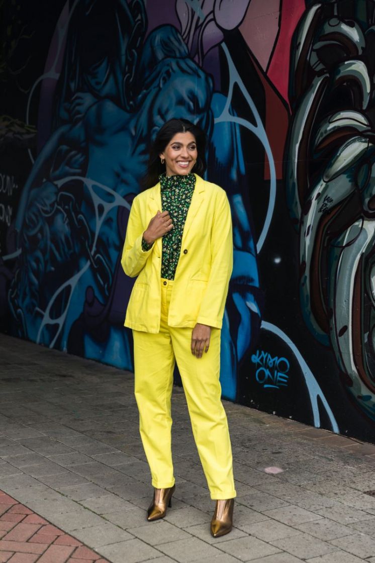 VELOURS YELLOW