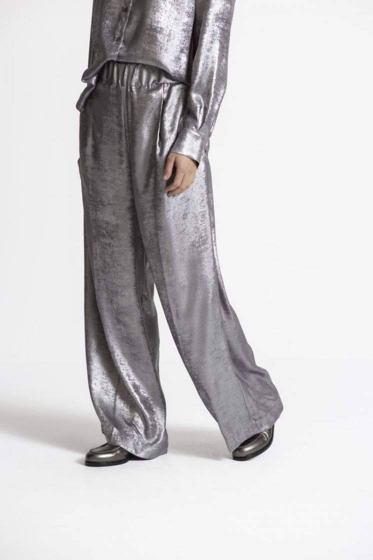 SHINY LT GREY