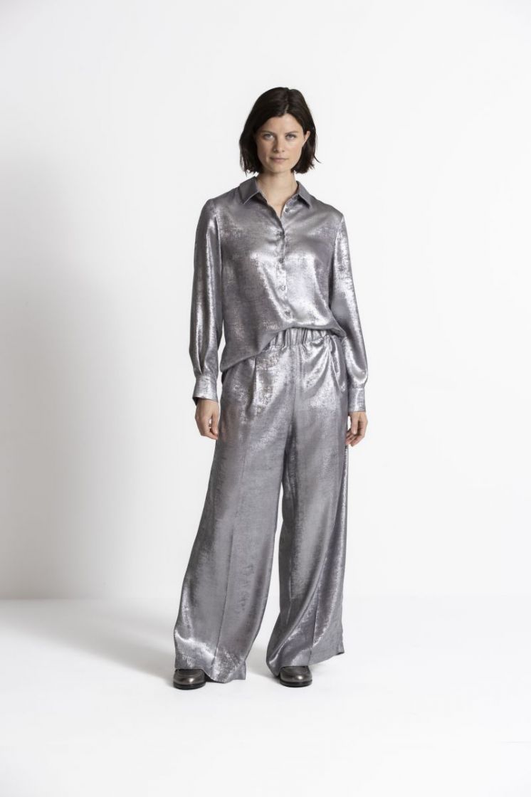 SHINY LT GREY