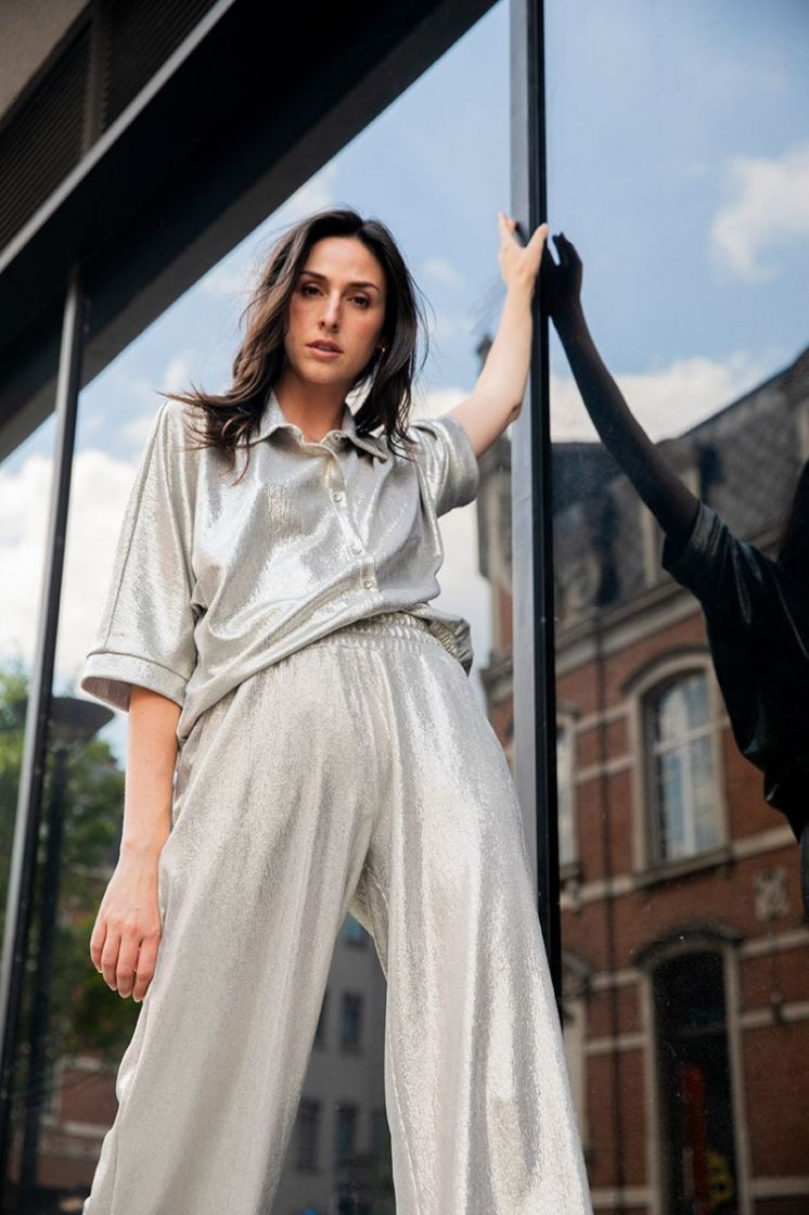 METALLIC SILVER