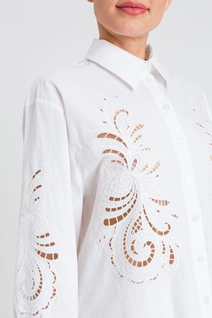 BRODERIE 01