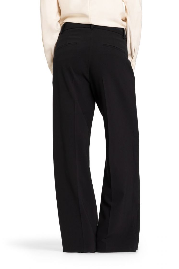 6052 099 BLACK