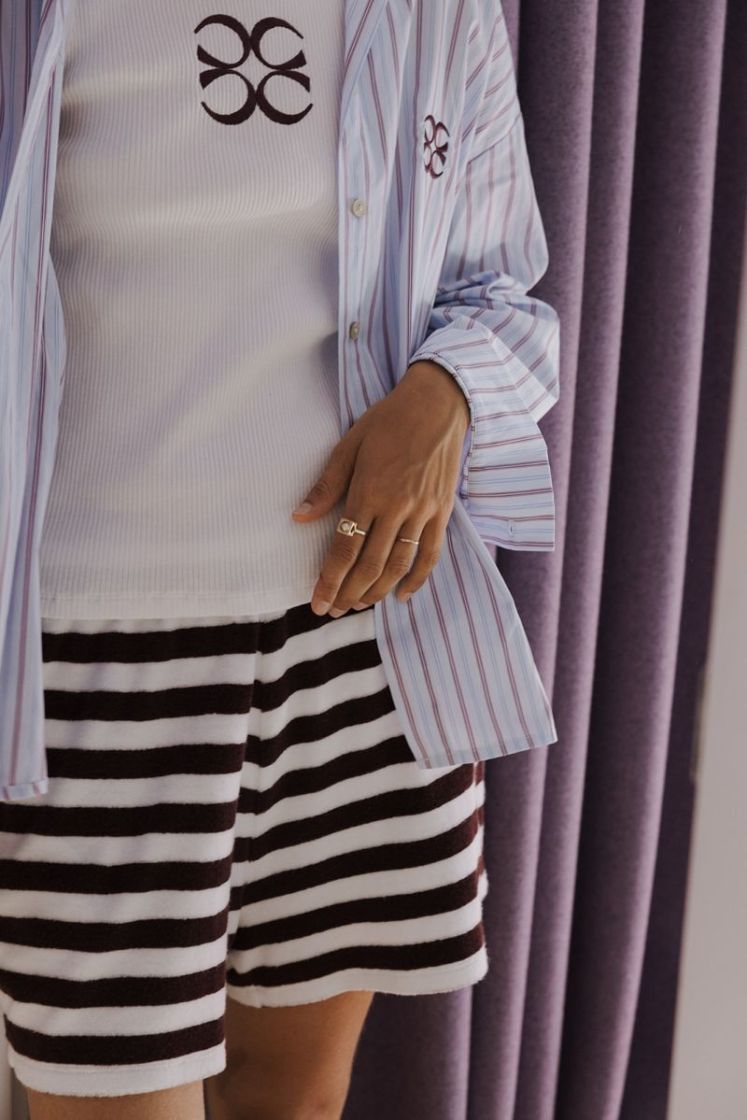 STRIPED TERRY SHORTS AUBERGINE STRIP