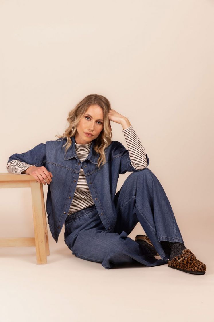 JEANS BLUE