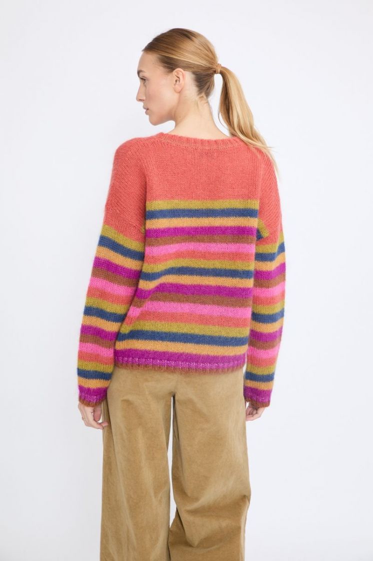 STRIPE 028 WINE