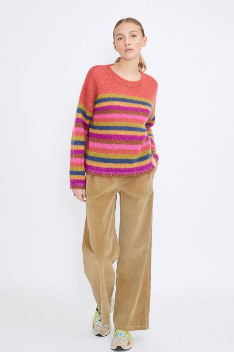 STRIPE 028 WINE