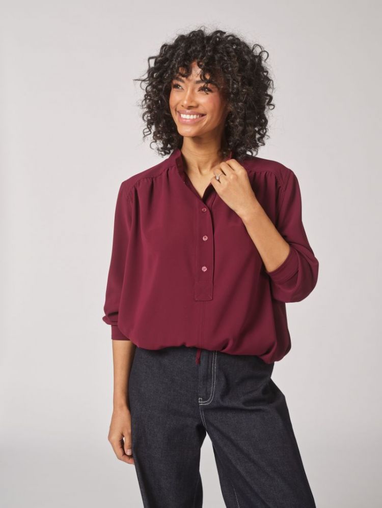CREPE  037 BURGUNDY