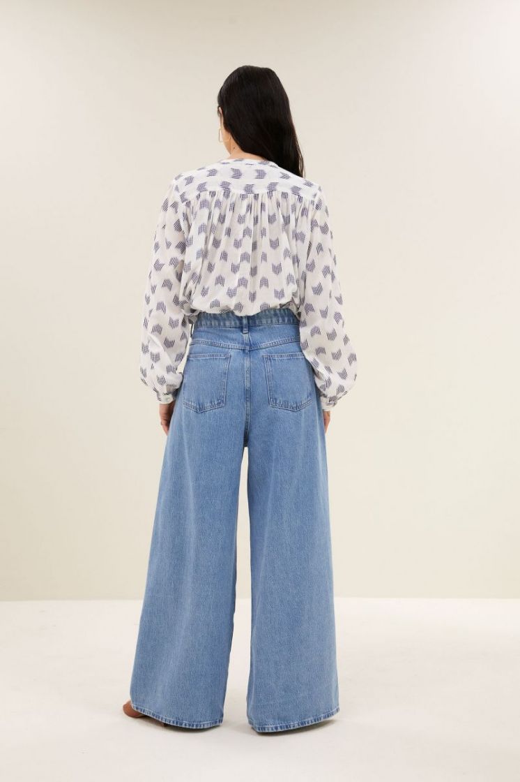 1642 BLUE OASE