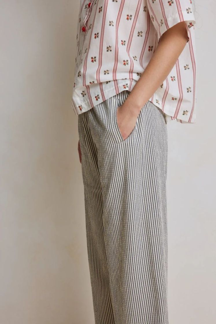 SEERSUCKER ELASTIC WAIST CARBON
