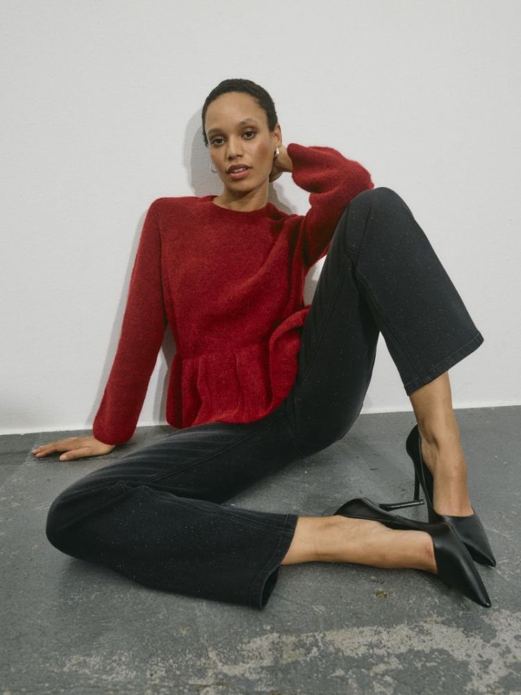 LY 269 RYTHMIC RED