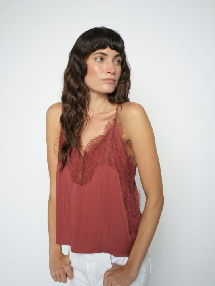 HS26 272 COWHIDE