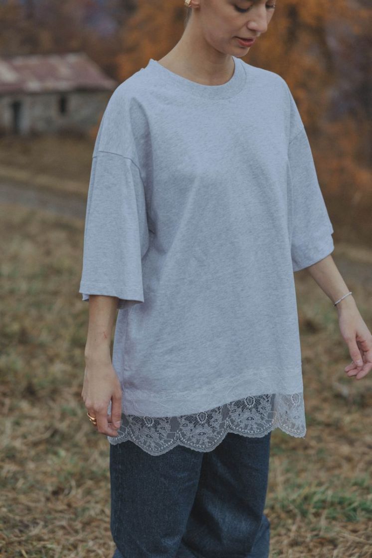 LACE BORDER LTGREY