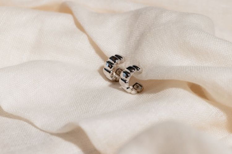 NOA HOOPS SILVER
