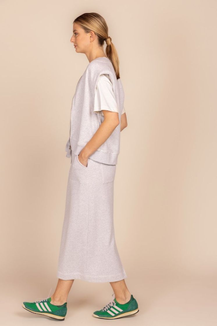 GREY CHINE