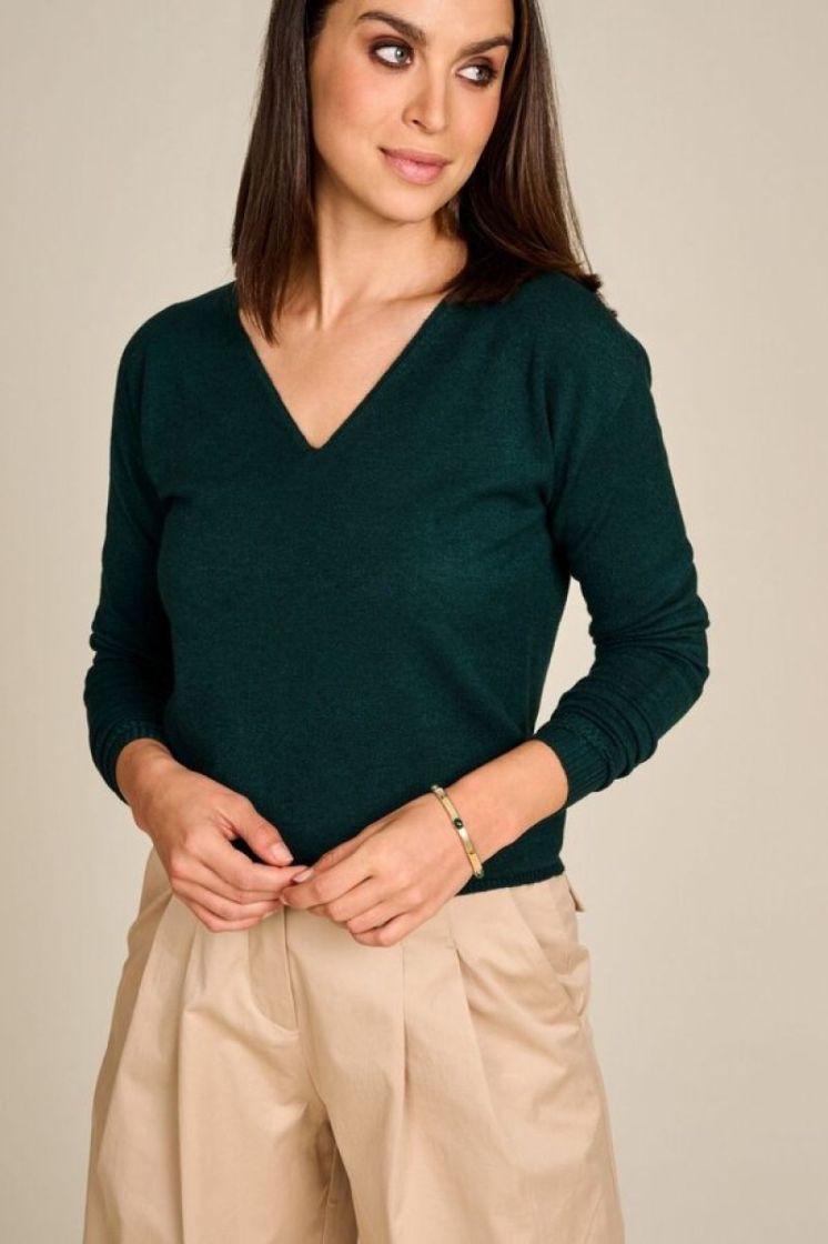  DARK GREEN