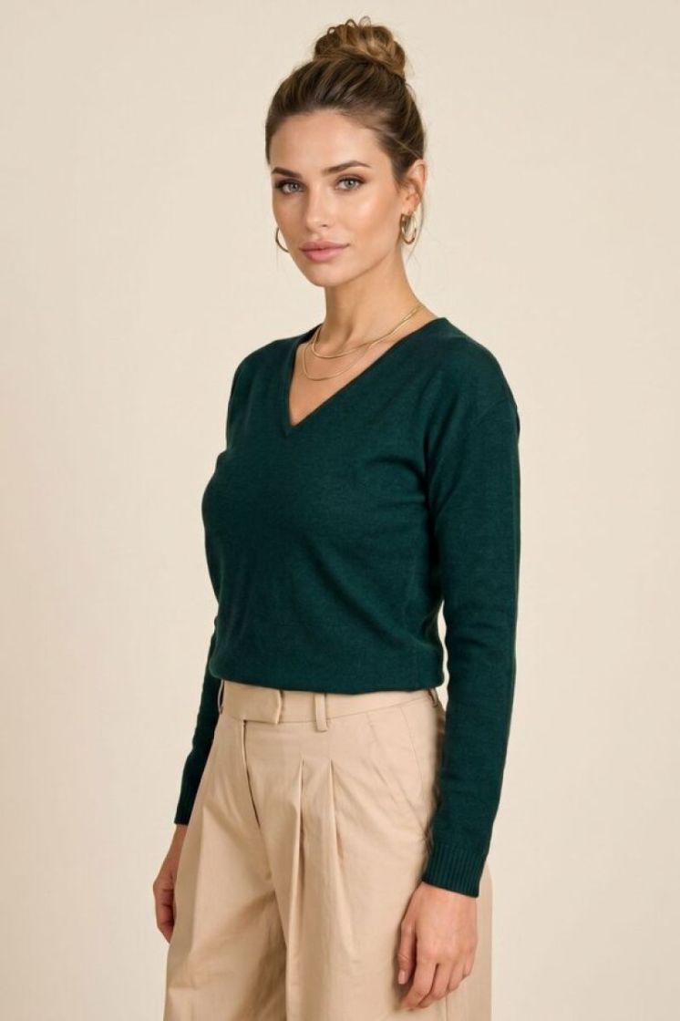  DARK GREEN