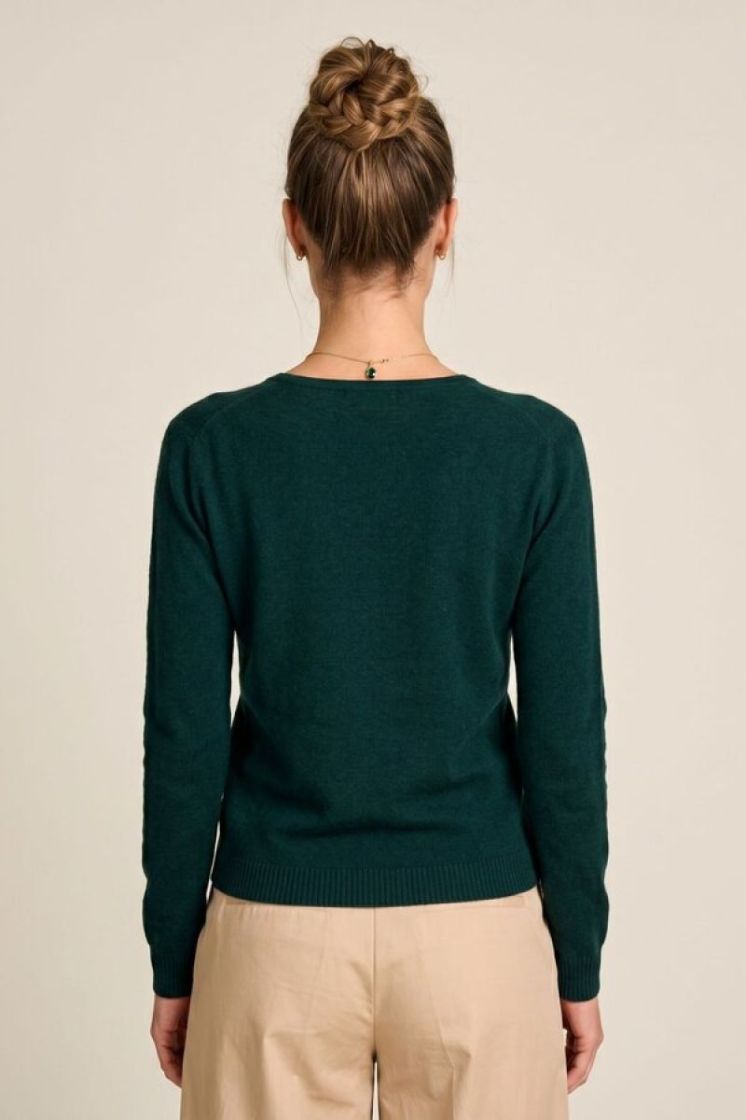  DARK GREEN