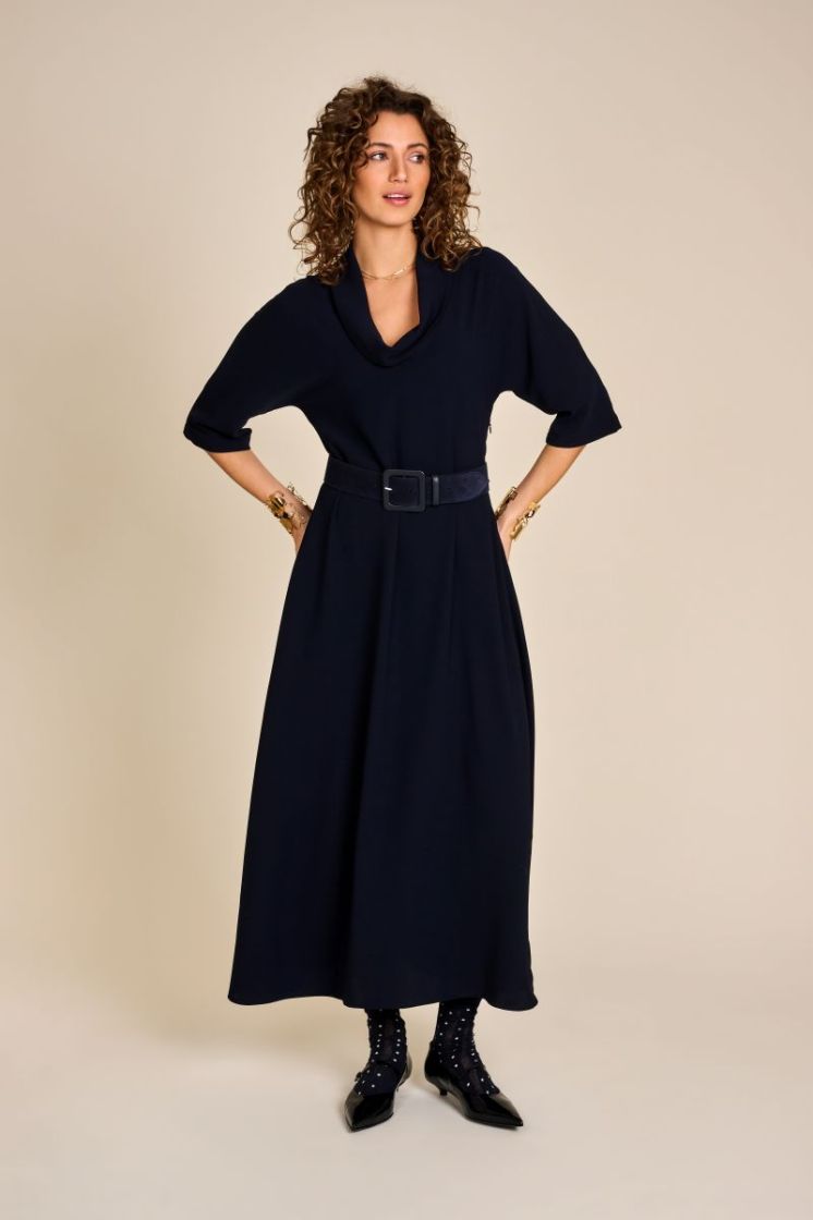 TRAVEL NAVY