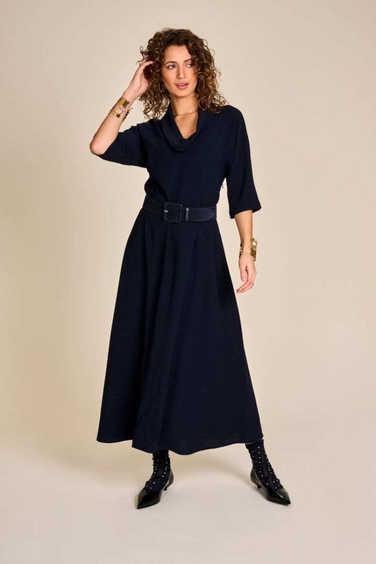 TRAVEL NAVY