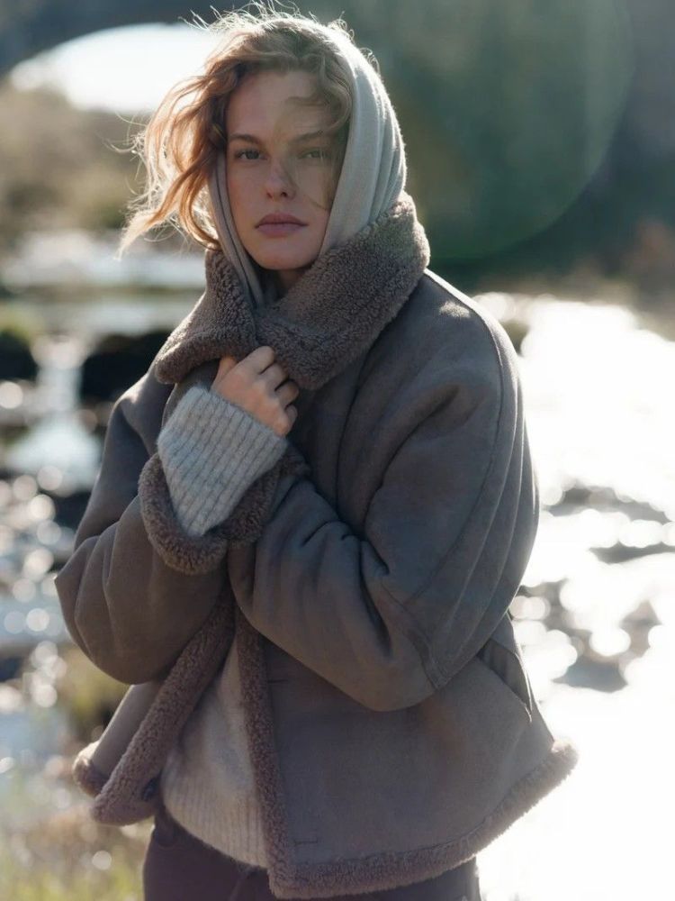 REVERSIBLE 2540 WARM TAUPE