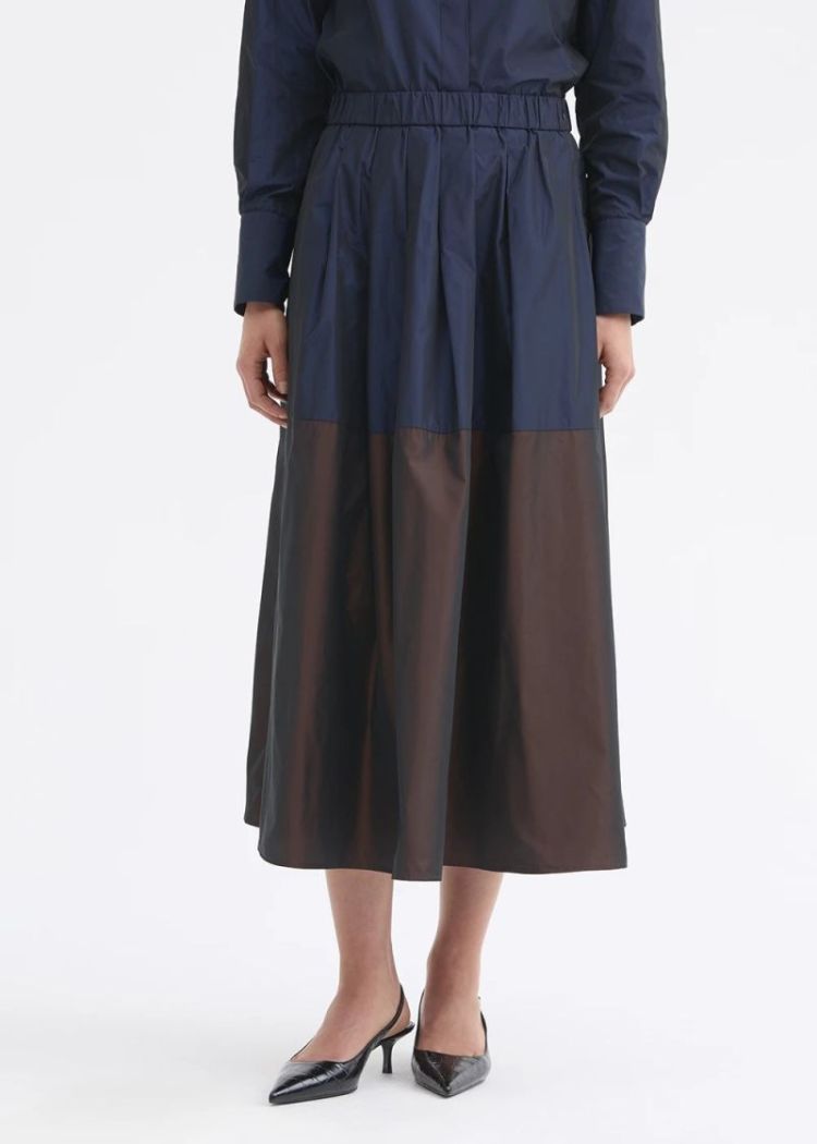 9536 TAFTA BICOLOR  352-317 NAVY/BR