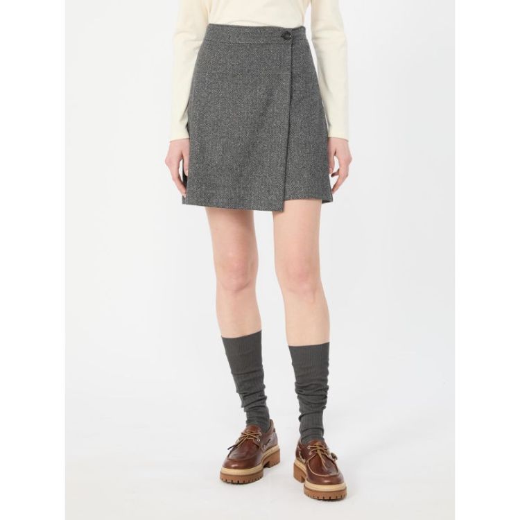 SKORT 002