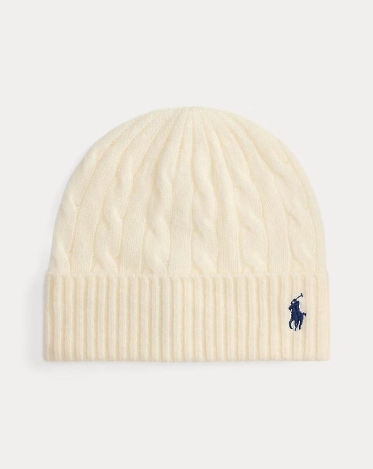 CABLE KNITTED HAT CREAM