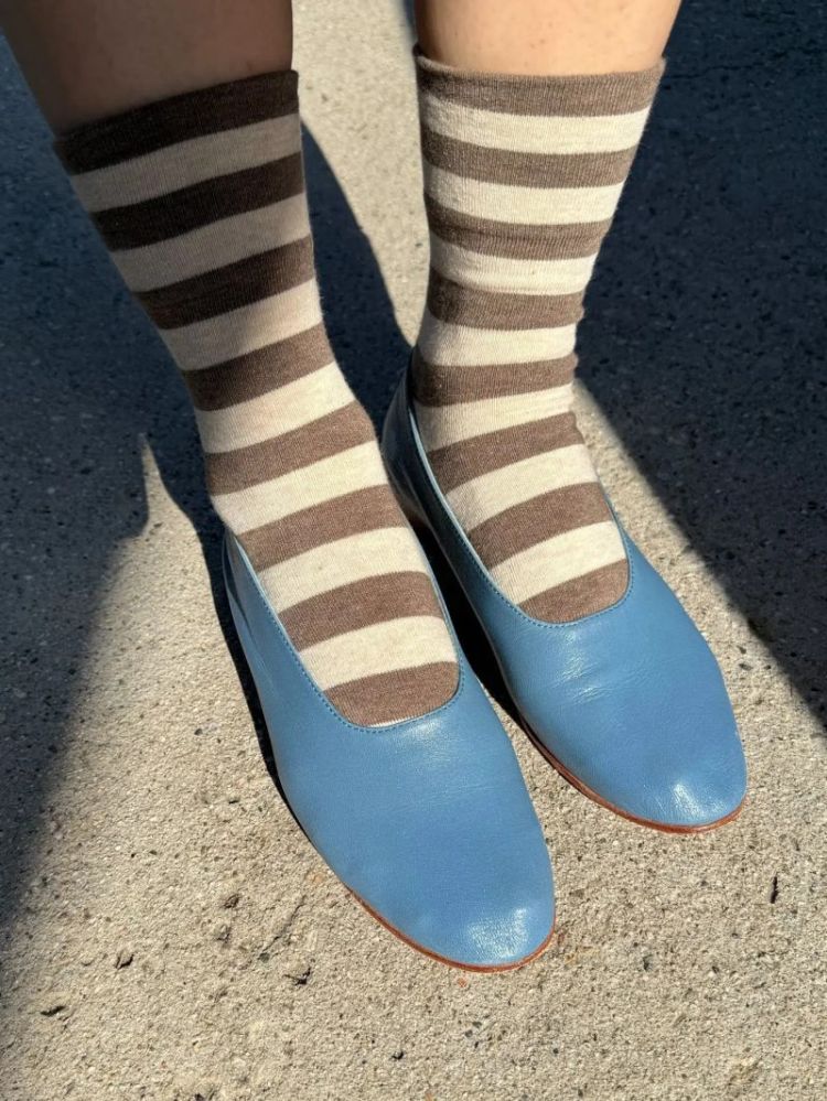  BROWN STRIPE